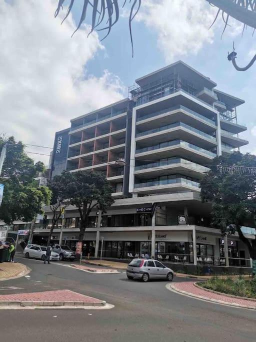 Upmarket Modern 1 Bedroom Apartment Durban Exterior photo